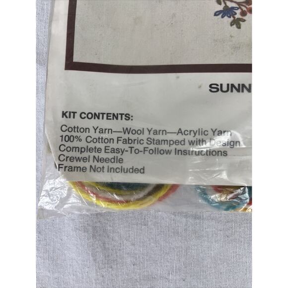 NEW SUNNY BASKET Crewel Kit 14”x14” The Family Circle Picture Or Pillow Top - Picture 6 of 7